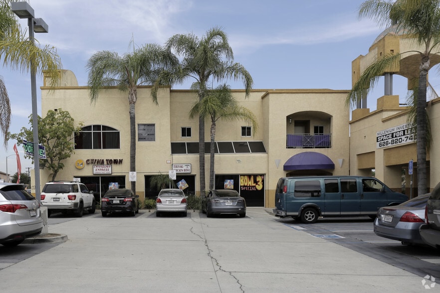 5724-5742 E Olympic Blvd, Commerce, CA à louer - Photo de l’immeuble – Image 3 sur 5