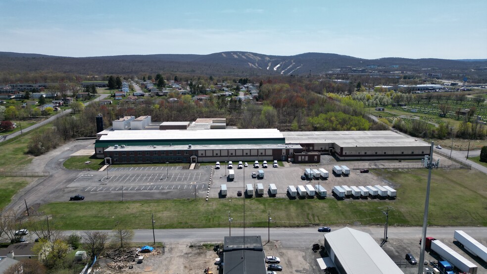 600 Sanders St, Scranton, PA à louer - Photo de l’immeuble – Image 3 sur 49