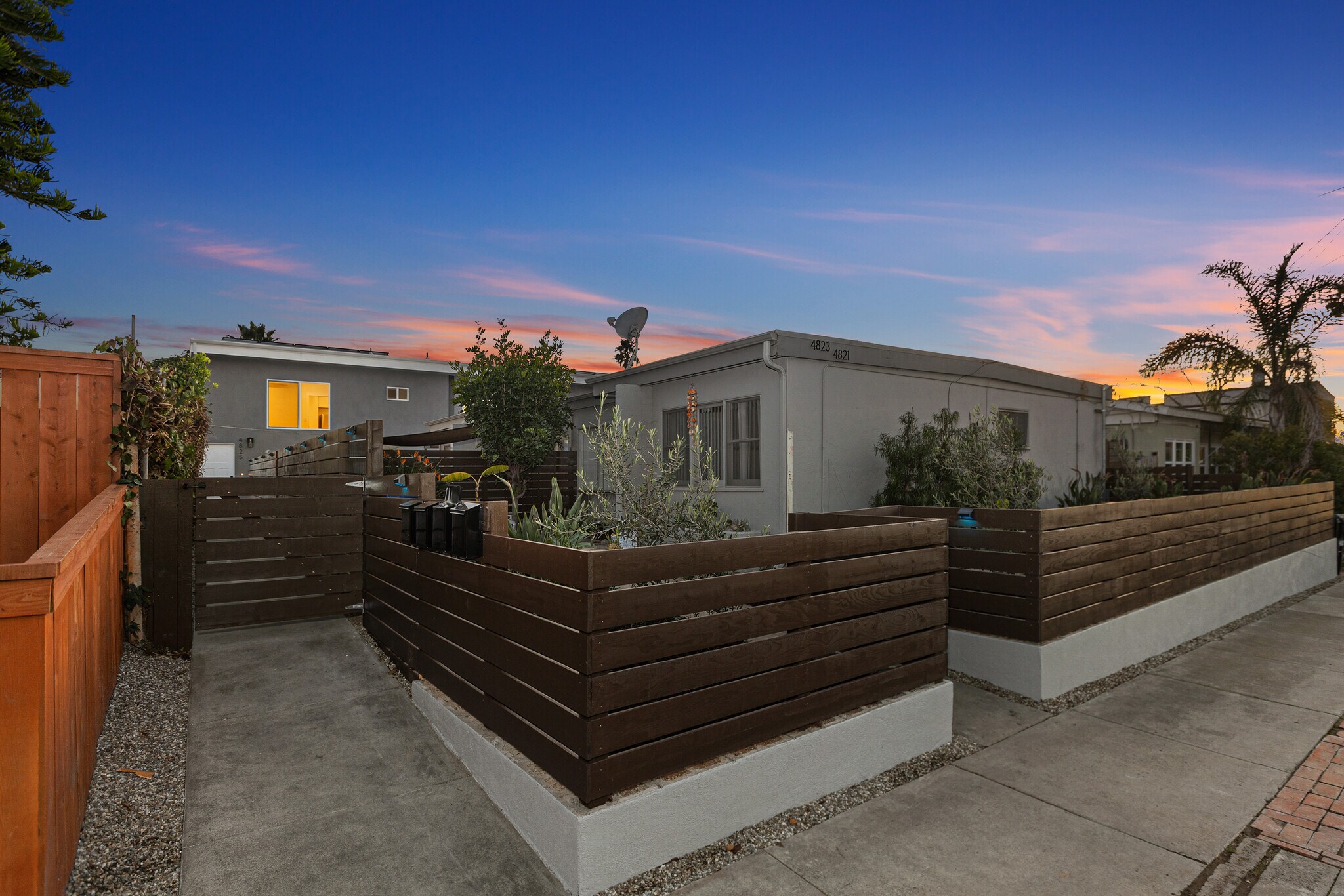 4821-25 Iroquois Ave ave, San Diego, CA à vendre Photo principale– Image 1 sur 7
