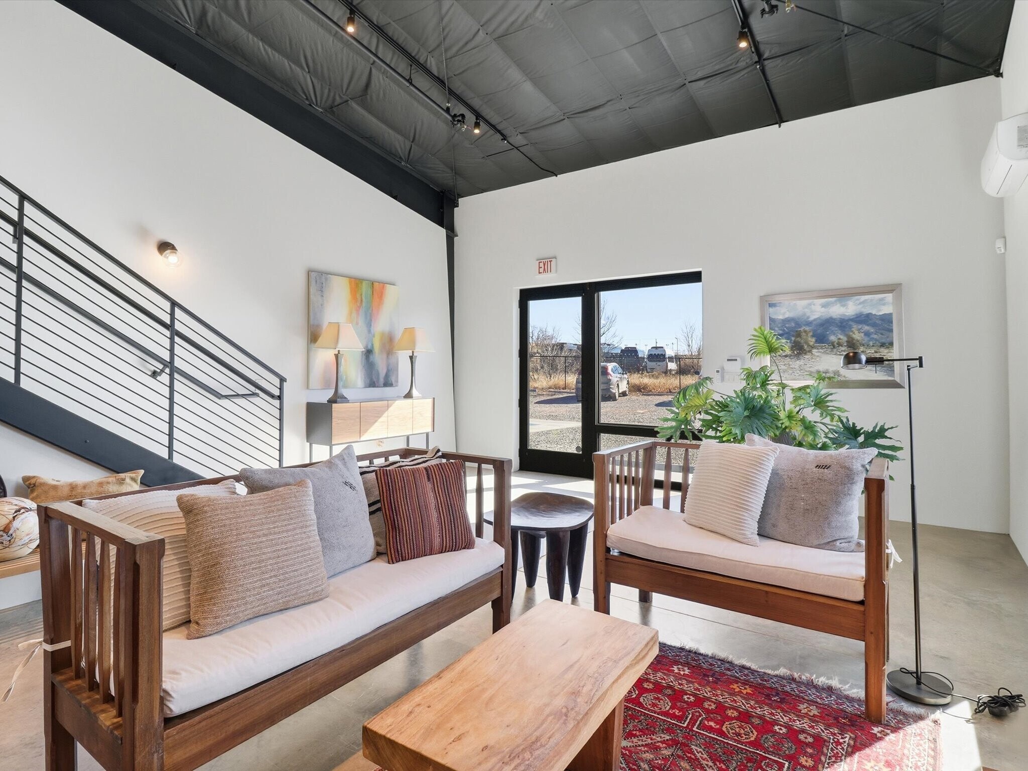 1728 Camino Carlos Rey, Santa Fe, NM à louer Photo principale– Image 1 sur 41