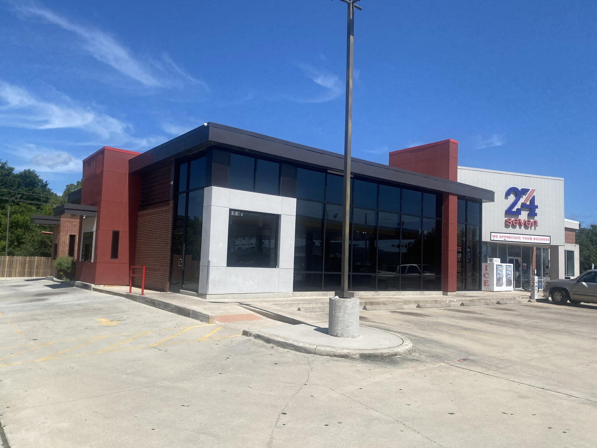 3504 S Dairy Ashford Rd, Houston, TX à louer Photo de l’immeuble– Image 1 sur 9