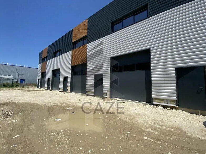 5 Allée Jacques Delors, Gradignan à louer - Photo de l’immeuble – Image 1 sur 7