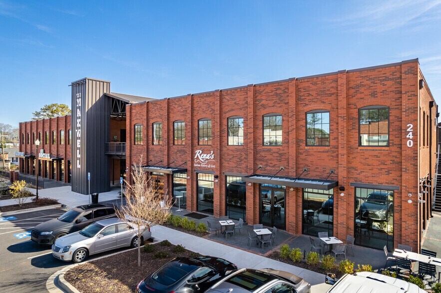 200 S Main St, Alpharetta, GA à louer - Photo principale – Image 2 sur 4