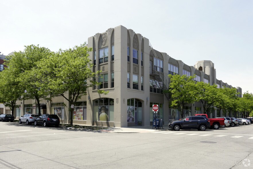 1313 W Randolph St, Chicago, IL à louer - Photo de l’immeuble – Image 2 sur 53