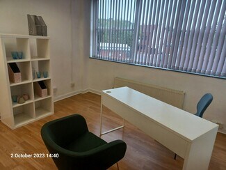 Plus de détails pour Denby Dale Rd, Wakefield - Coworking à louer