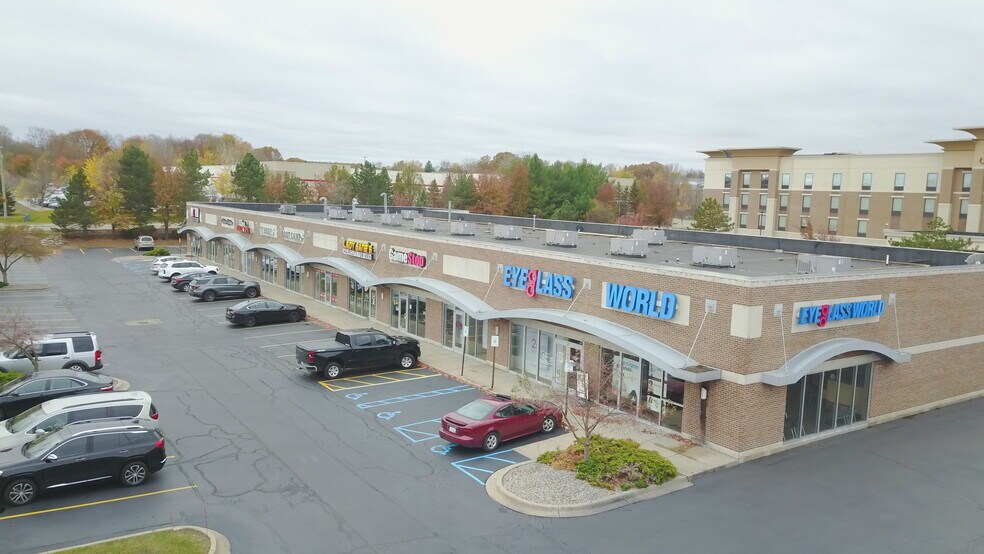 4753-4763 Wilson Ave, Grandville, MI à louer - Photo principale – Image 1 sur 4