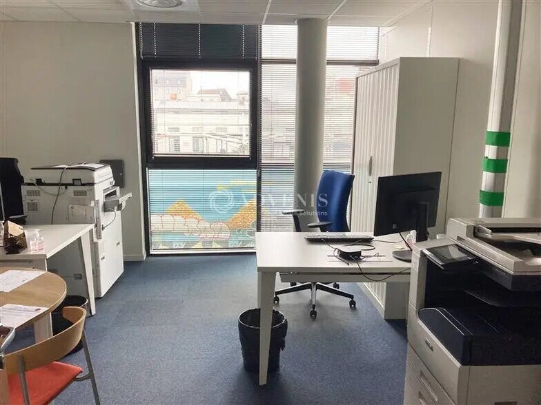 Bureau dans Le Mans à louer - Photo de l’immeuble – Image 1 sur 6