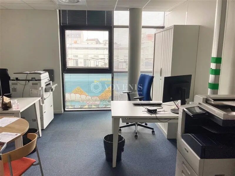 Bureau dans Le Mans à louer Photo de l’immeuble– Image 1 sur 7