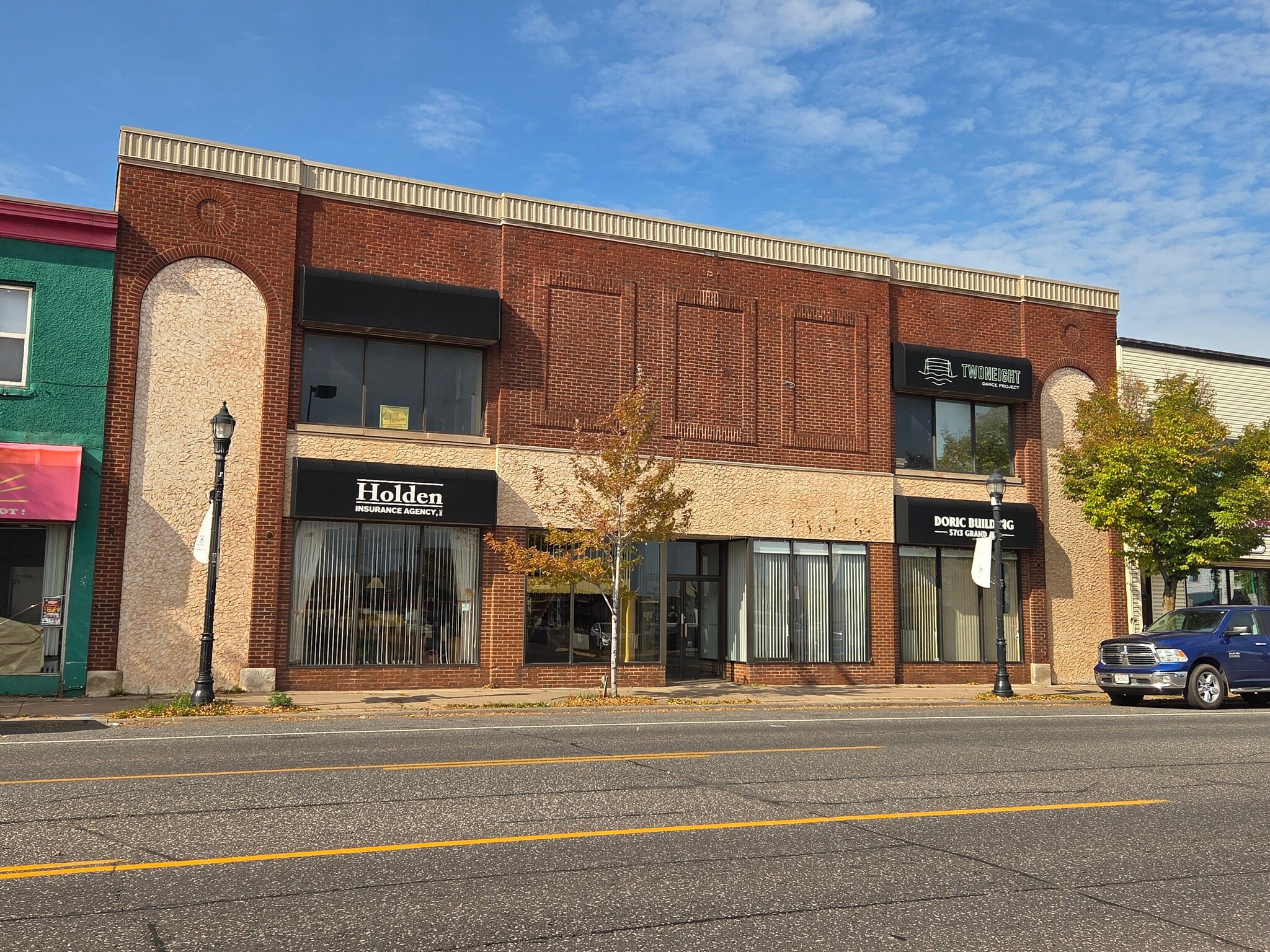 5713 Grand Ave, Duluth, MN à louer Photo intérieure– Image 1 sur 7