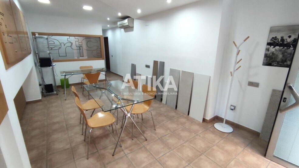 Local commercial dans Ontinyent, Valencia à vendre - Photo intérieure – Image 2 sur 11