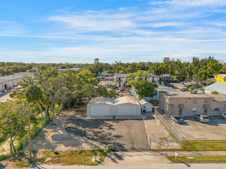 2182 10th St, Sarasota, FL à vendre - Photo de l’immeuble – Image 2 sur 7