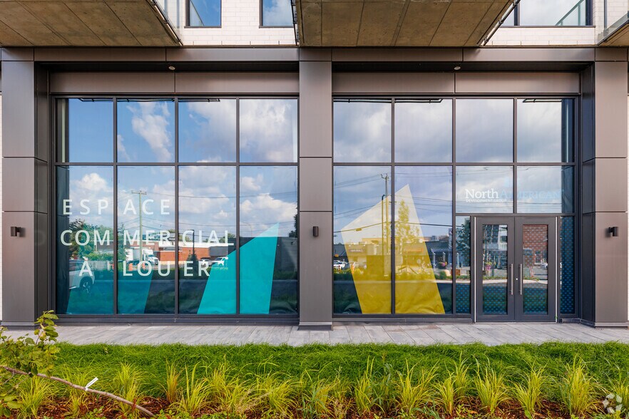 880 Av Carson, Dorval, QC à louer - Photo de l’immeuble – Image 2 sur 5