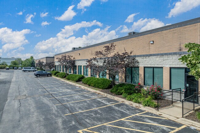 Plus de détails pour 8151 W 183rd St, Tinley Park, IL - Bureau à vendre