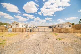Plus de détails pour 4301 S County Road 1135, Midland, TX - Spécialisé à vendre
