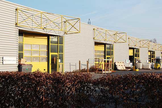 Plus de détails pour Local d'activités à louer