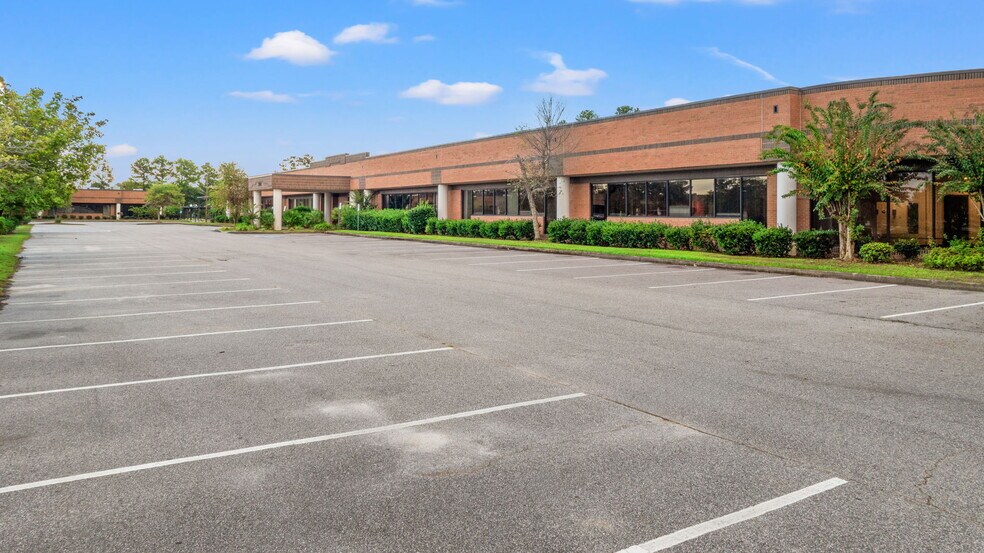 8733 Highway 17 Byp S, Myrtle Beach, SC à louer - Photo de l’immeuble – Image 3 sur 35