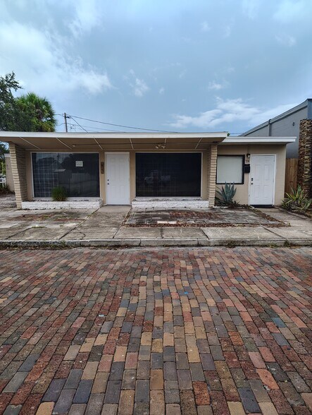 714 1st Ave SW, Largo, FL à vendre - Photo de l’immeuble – Image 2 sur 2