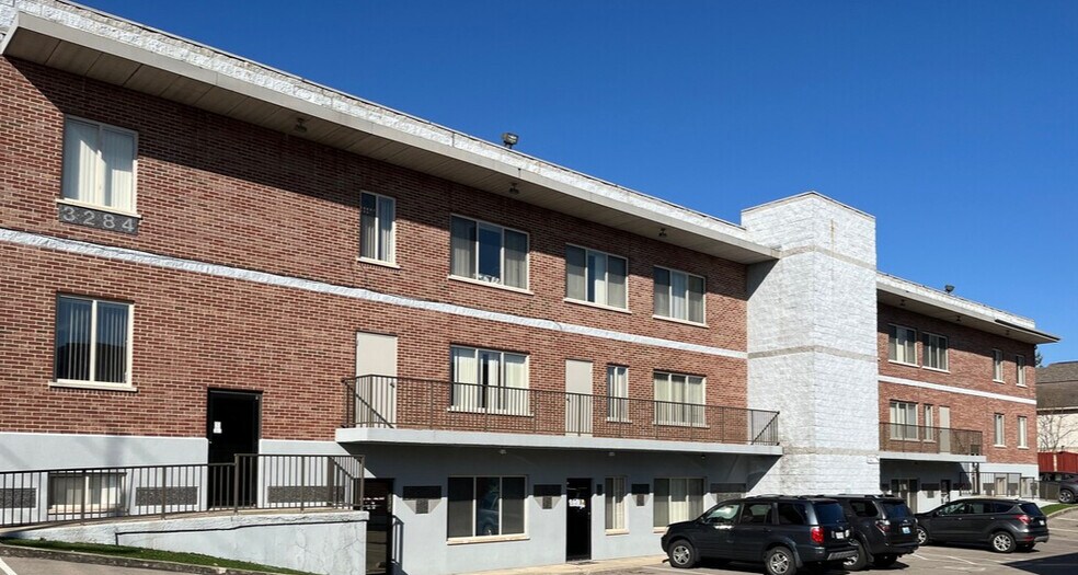 3284 W North Bend Rd, Cincinnati, OH à louer - Photo principale – Image 1 sur 3