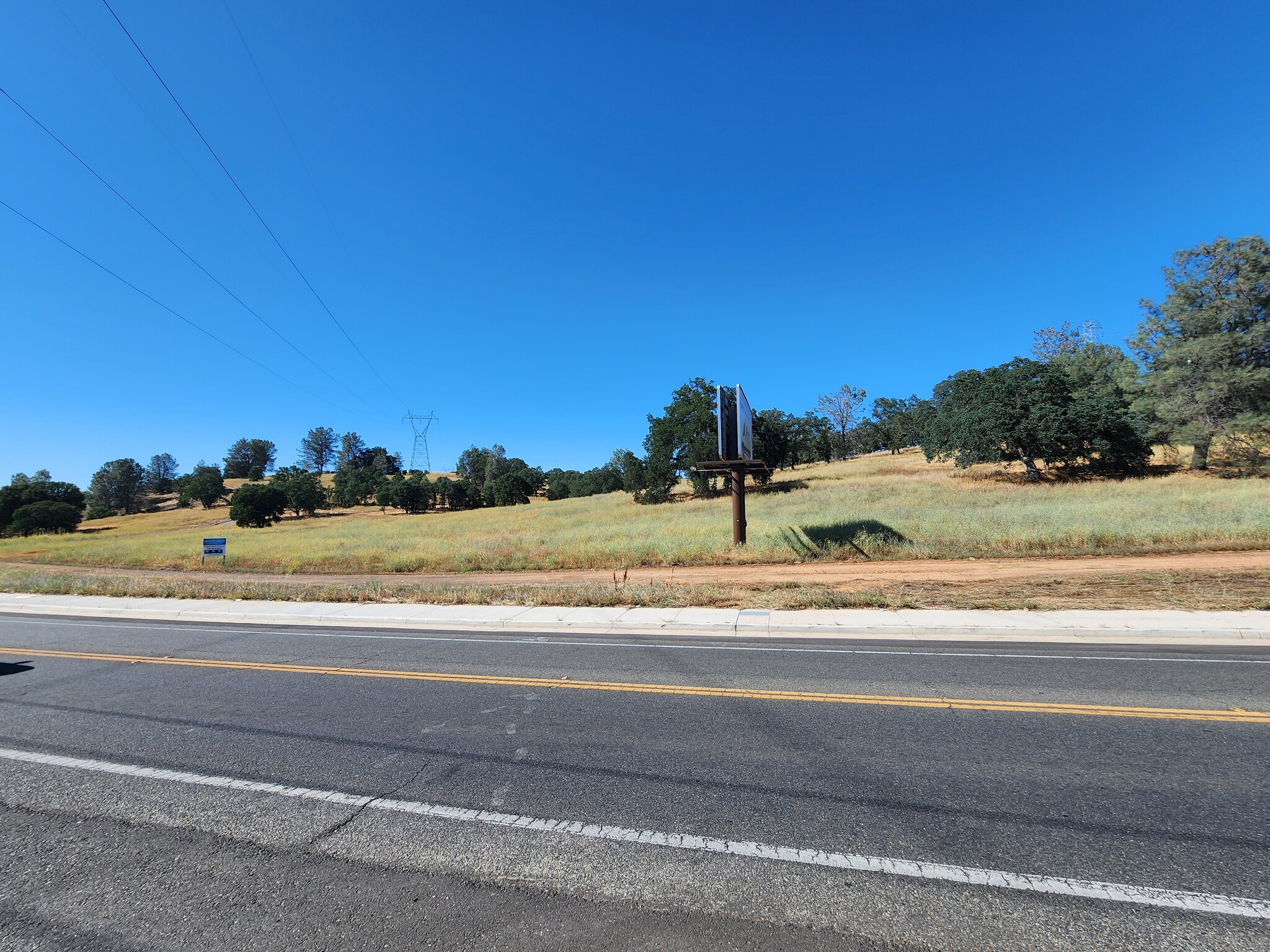 0 Foothill Blvd, Oroville CA portefeuille de 2 biens à vendre sur LoopNet.fr Autre– Image 1 sur 25