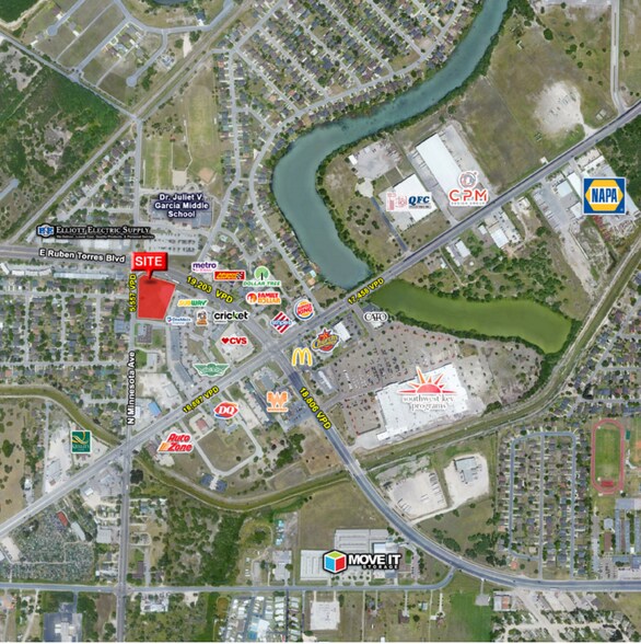 5740 Ruben M Torres Blvd, Brownsville, TX à louer - Photo de l’immeuble – Image 2 sur 18