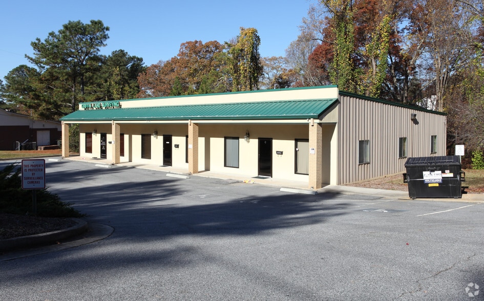 2274 Azalea Dr, Lawrenceville, GA à louer - Photo principale – Image 1 sur 8