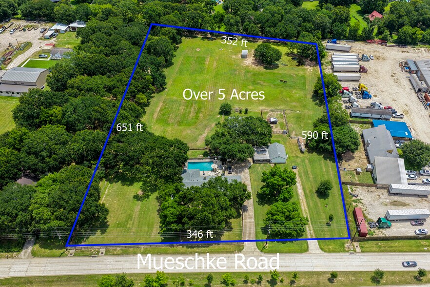 18334 Mueschke Rd, Cypress, TX à vendre - Photo de l’immeuble – Image 2 sur 26
