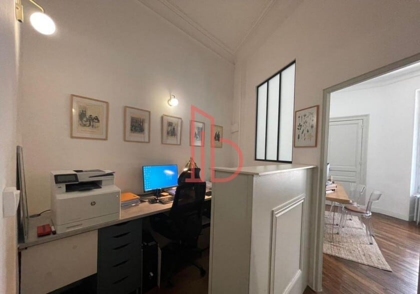Bureau dans Bordeaux à louer - Photo intérieure – Image 1 sur 5
