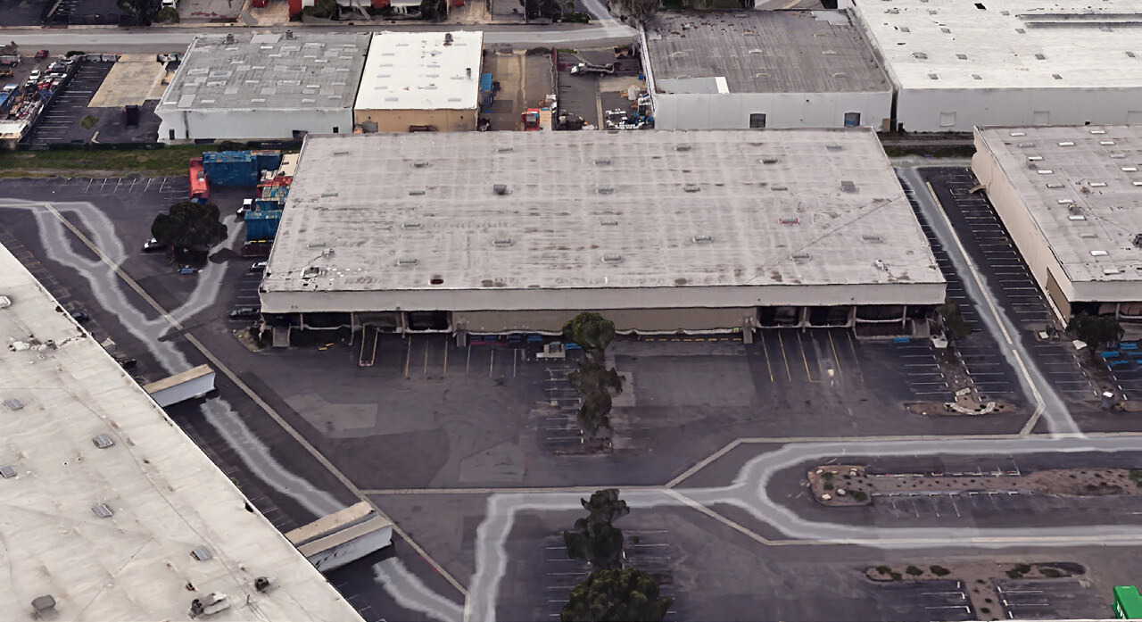 14502-14514 Best Ave, Santa Fe Springs, CA à louer Photo de l’immeuble– Image 1 sur 2