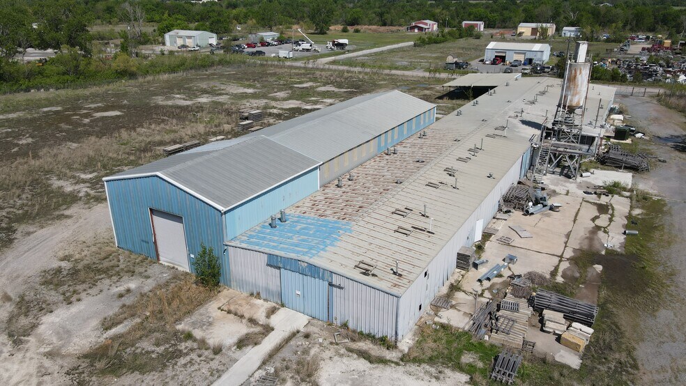 611 Azalea Dr, Muskogee, OK à vendre - Photo de l’immeuble – Image 2 sur 51