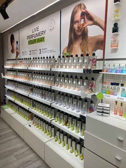 Local commercial dans Sabadell, Barcelona à louer - Photo intérieure – Image 1 sur 1