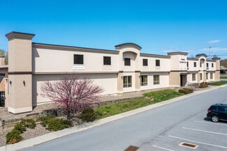 Plus de détails pour 488 Freedom Plains Rd, Poughkeepsie, NY - Bureau, Bureau/Médical à louer