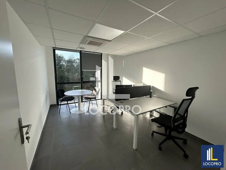 Bureau dans Nice à vendre - Photo de l’immeuble – Image 3 sur 10