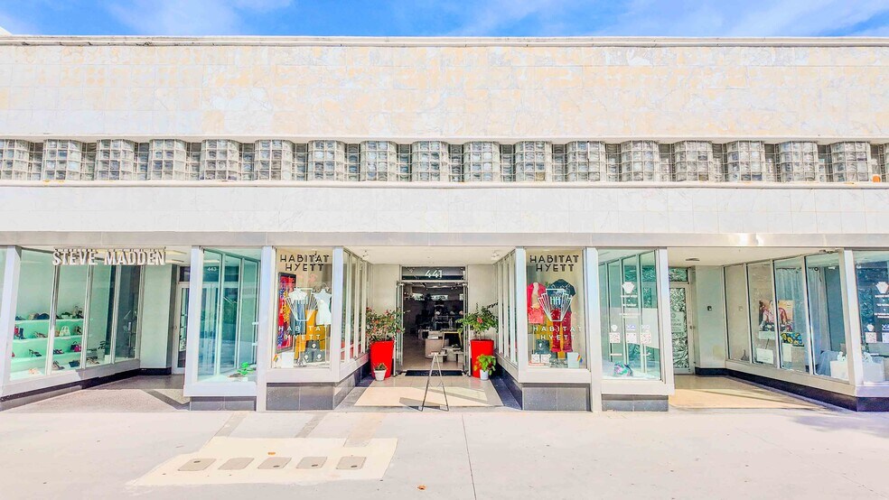 433-441 Lincoln Rd, Miami Beach, FL à vendre - Photo de l’immeuble – Image 2 sur 9