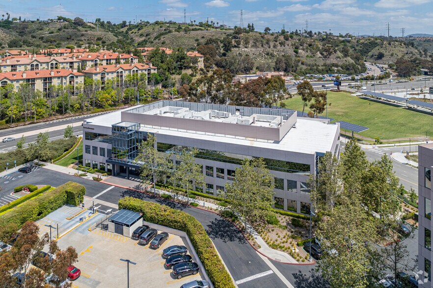 2385 Northside Dr, San Diego, CA à louer - Aérien – Image 2 sur 6