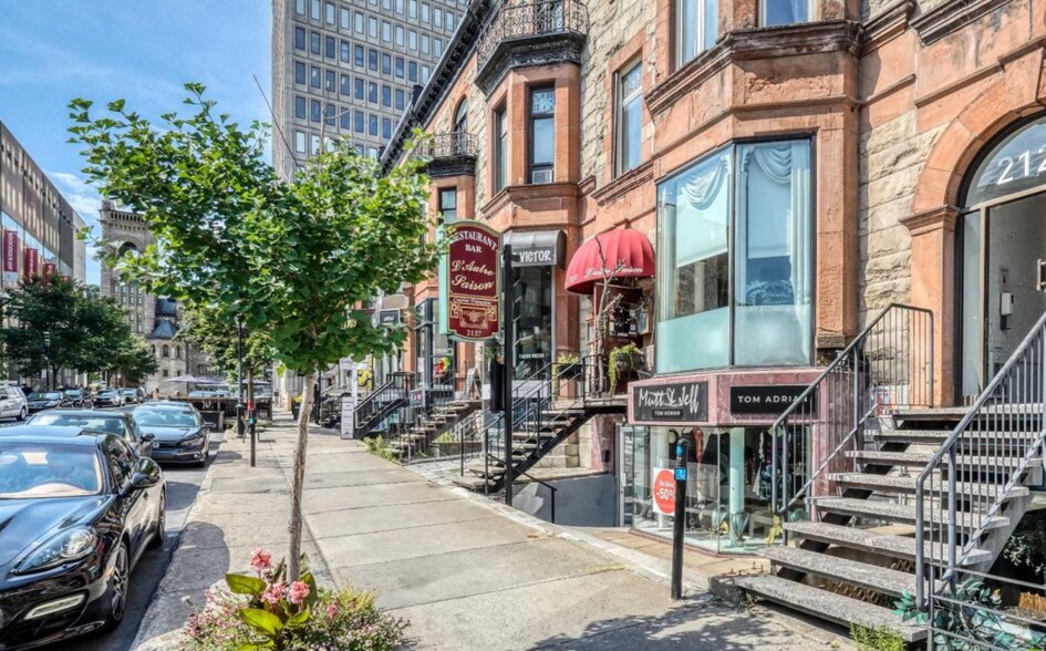 2135-2137 Rue Crescent, Montréal, QC à vendre - Photo principale – Image 1 sur 5