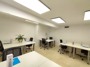 Calle de Edgar Neville, 6-8, Madrid, Madrid à louer Photo intérieure– Image 2 sur 4