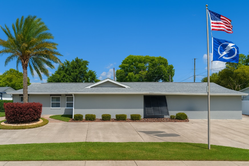 5111 Memorial Hwy, Tampa, FL à louer - Photo de l’immeuble – Image 1 sur 15