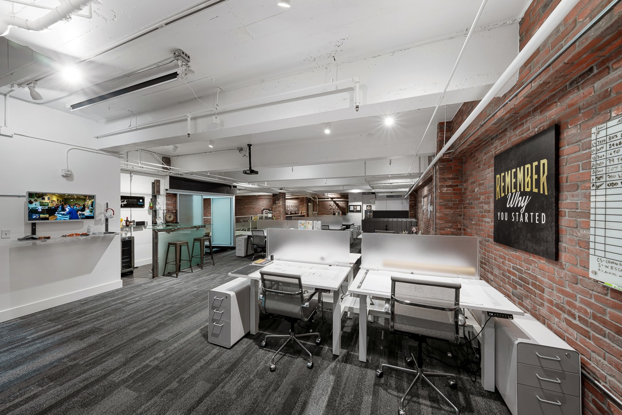 950 6th Ave, San Diego, CA 92101 - Lot 212 - - Photo intérieure - Image 1 of 31