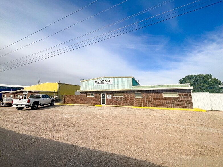 3803 Mankins Ave, Odessa, TX à vendre - Photo de l’immeuble – Image 2 sur 36