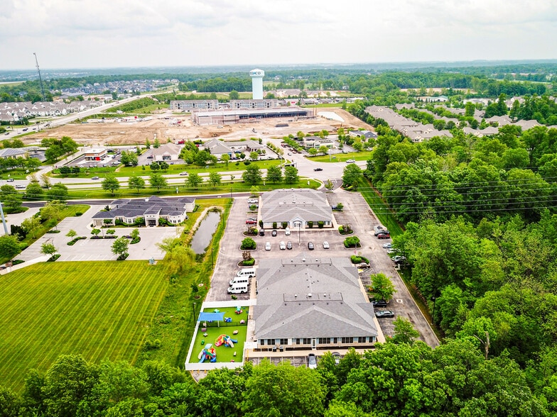 7560 Sawmill Pky, Powell, OH à vendre - Aérien – Image 3 sur 31