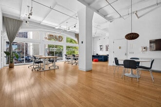 40-42 W 17th St, New York, NY à louer Photo intérieure– Image 1 sur 12