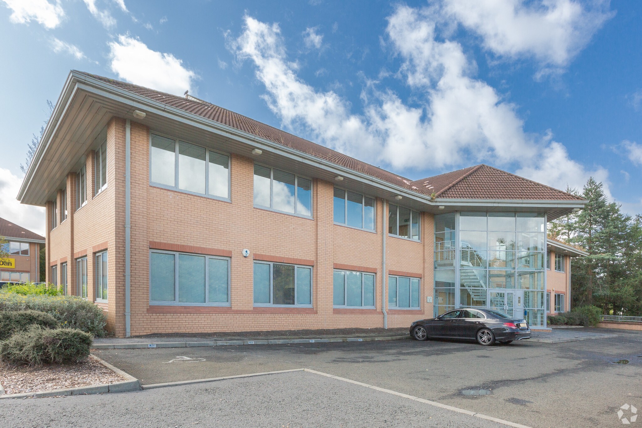 1 Almondview, Livingston à louer Photo principale– Image 1 sur 3