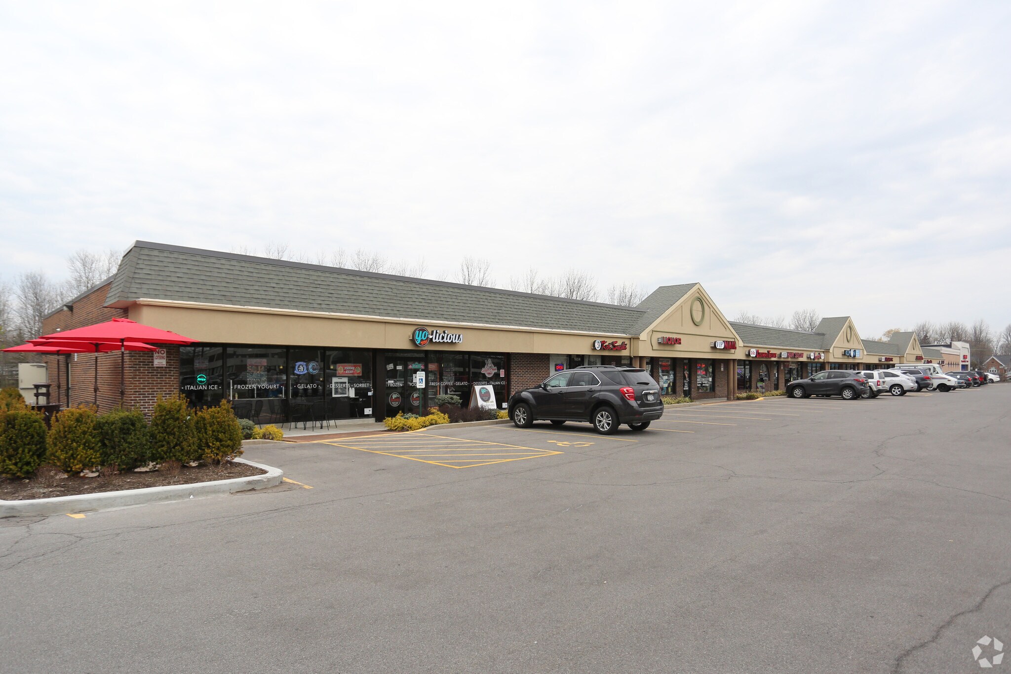 1600-1634 Hopkins Rd, Williamsville, NY à vendre Photo principale– Image 1 sur 5