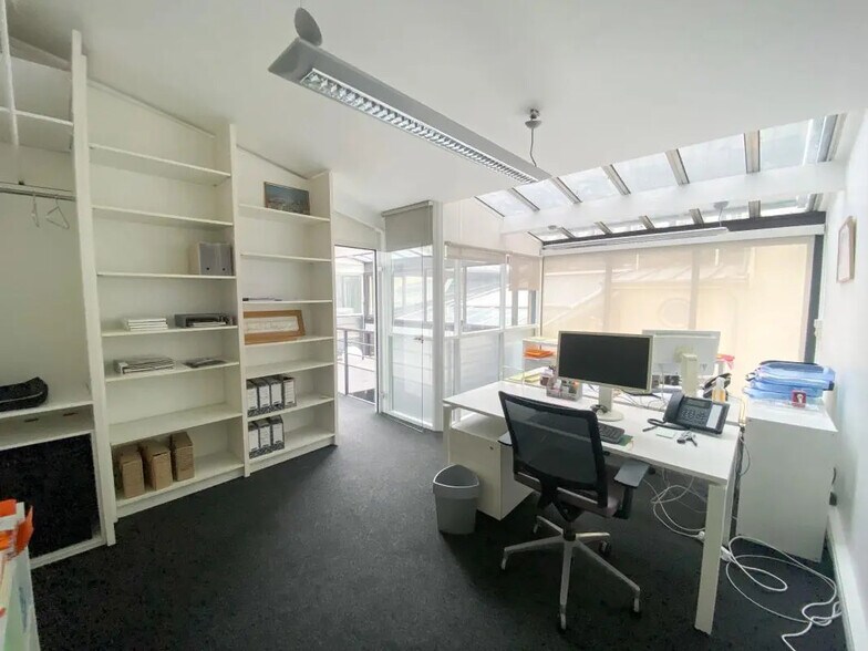 Bureau dans Paris à louer - Photo de l’immeuble – Image 3 sur 9