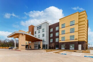 Plus de détails pour 1300 N Interstate 35, Gainesville, TX - Hôtellerie à vendre