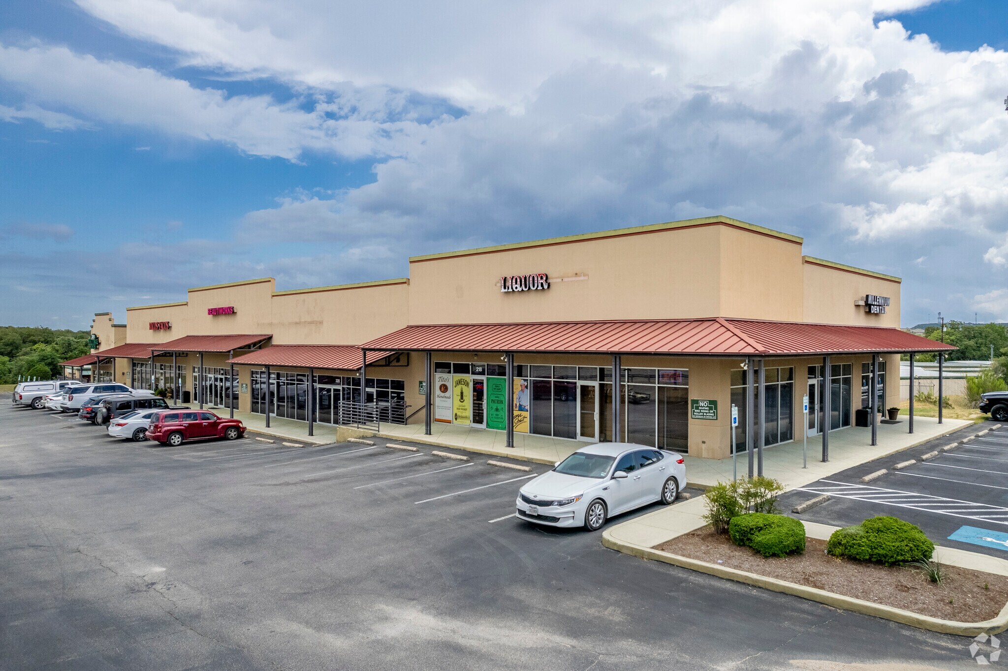 30070 N US Highway 281, Bulverde, TX à louer Photo de l’immeuble– Image 1 sur 4