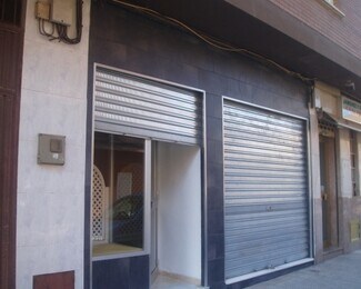 Plus de détails pour Local commercial à vendre