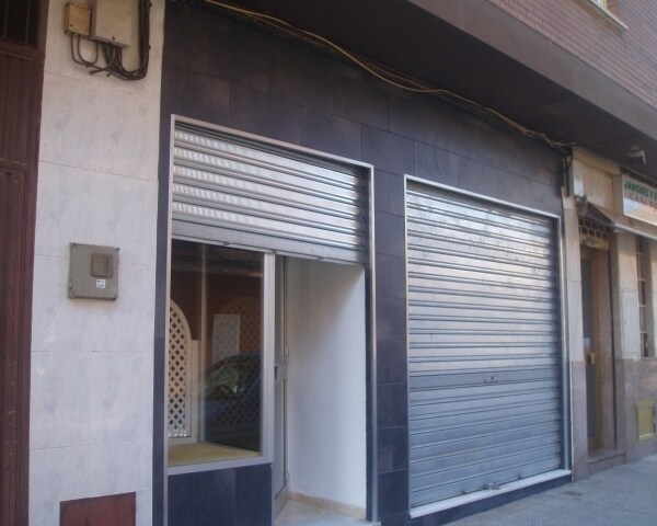 Local commercial dans Córdoba à vendre Photo de l’immeuble– Image 1 sur 9