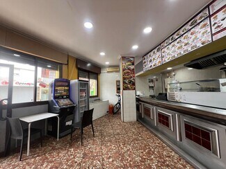 Plus de détails pour Local commercial à louer