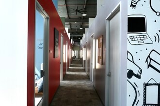 711 Milby St, Houston, TX à louer Photo intérieure– Image 2 sur 29